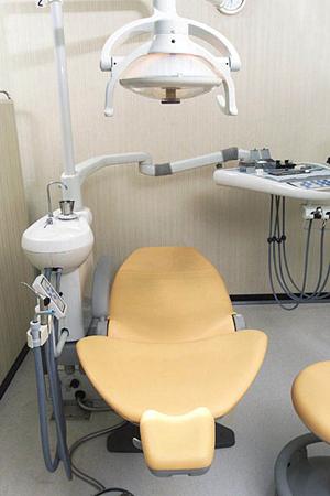 歯並びの改善は専門病院を利用しよう