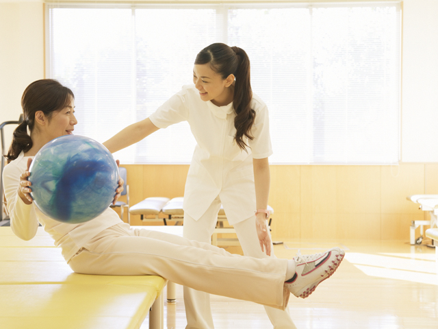 美しくなるための矯正の費用について